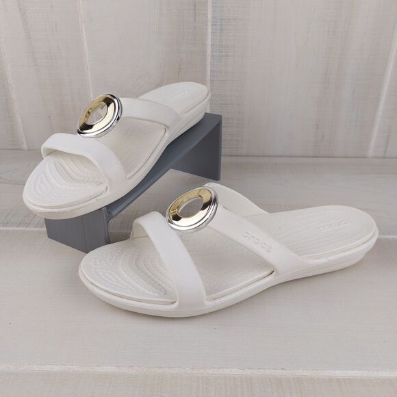 Crocs SANRAH Beveled Circle Slide Sandals Women's Size 6 Oyster w/Silver & Gold - Picture 1 of 7